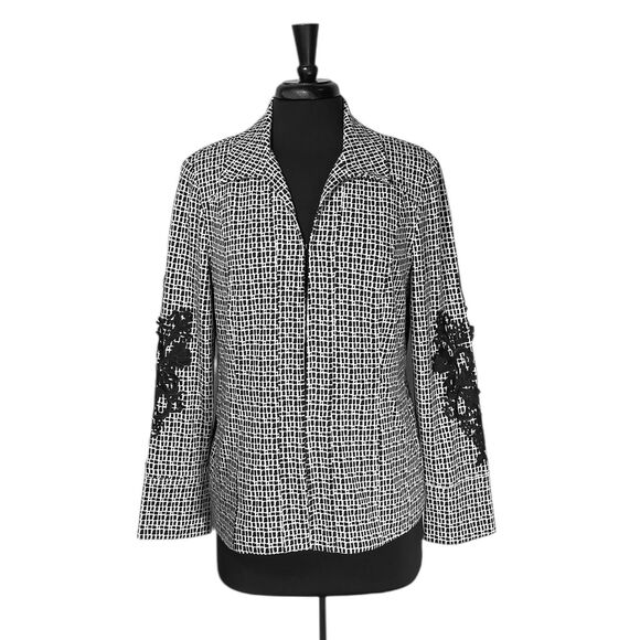 Chico's Jacket Black White Floral Lace Embroidered Applique Sleeve Size 1/M/8/10 - Picture 1 of 10